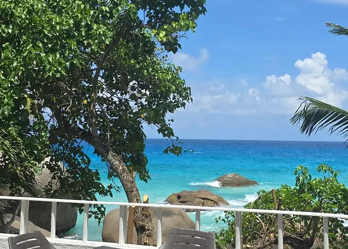 Le Rocher De Holiday home Machabee